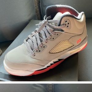 Retro Jordan 5 size 6.5